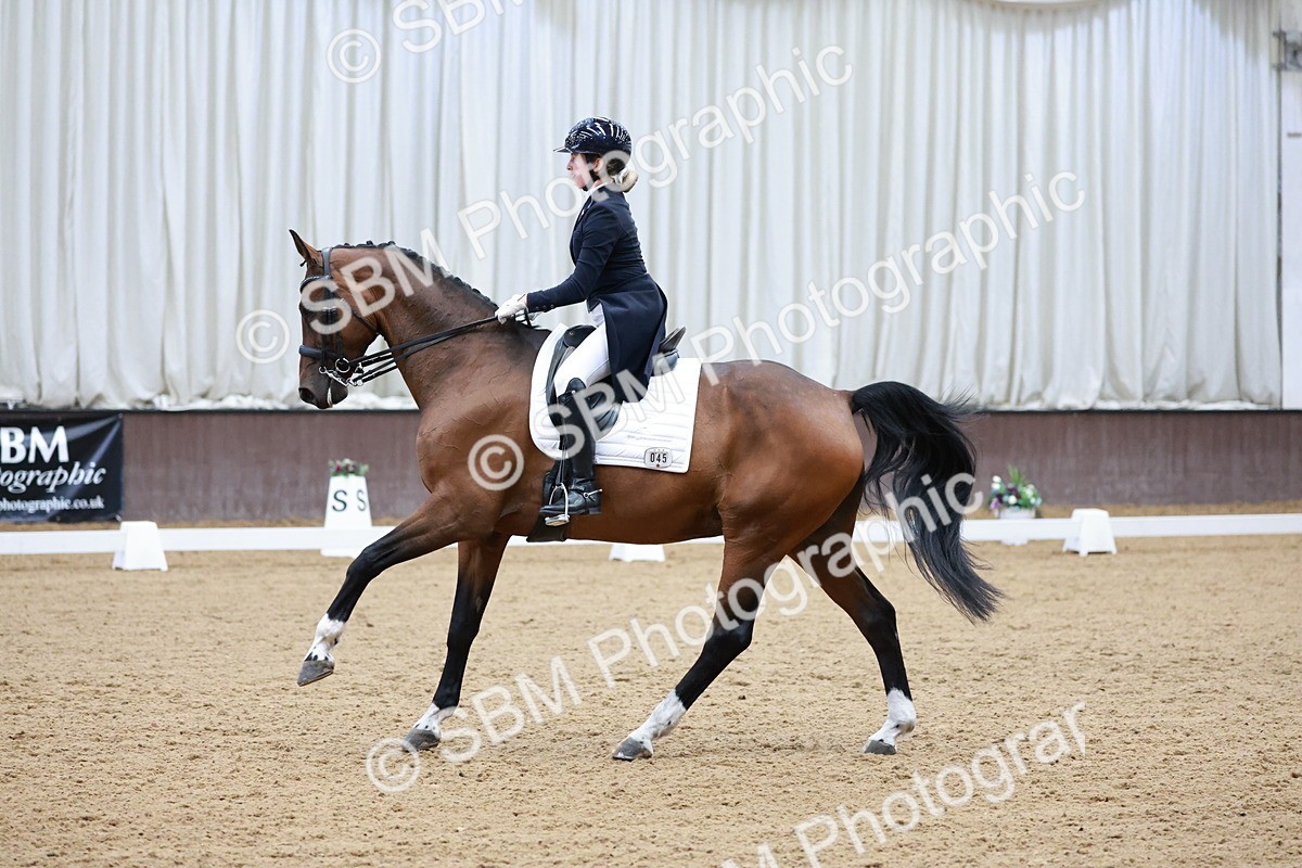 SBM_016126 - Class 5 - FEI INT II - 15.48-17.00