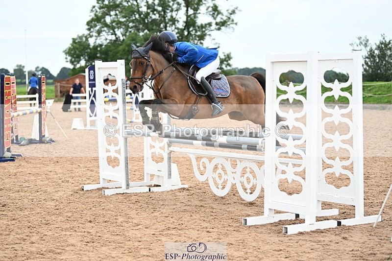 240907A-125728-01788 - Cls 3 Pony Medium Team 80cm & 90cm
