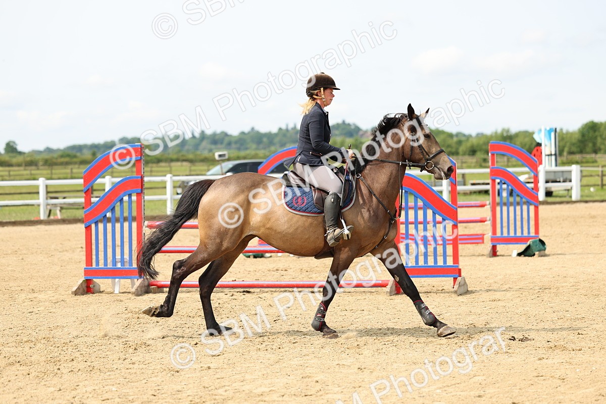 SBM_004511 - Class 16 - Senior British Novice - 90cm