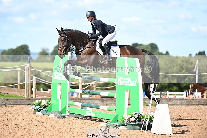 240913A-121942-04340 - Cls 15 Snr Foxhunter