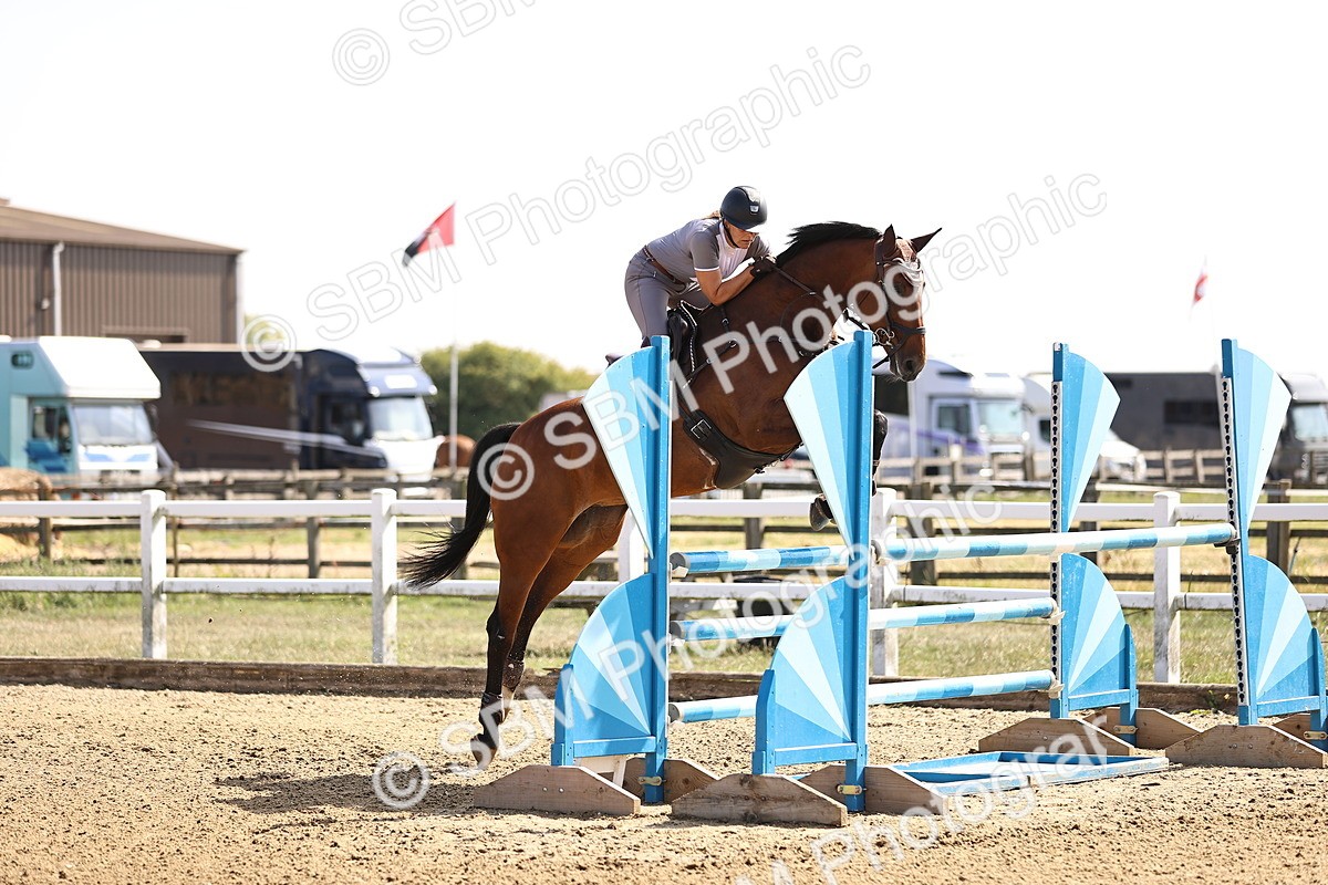 SBM_006917 - Class 13 - Senior Newcomers - 1.10m