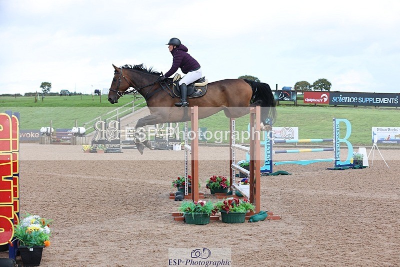 250911-121037-01355 - Cls 3 Snr Foxhunter