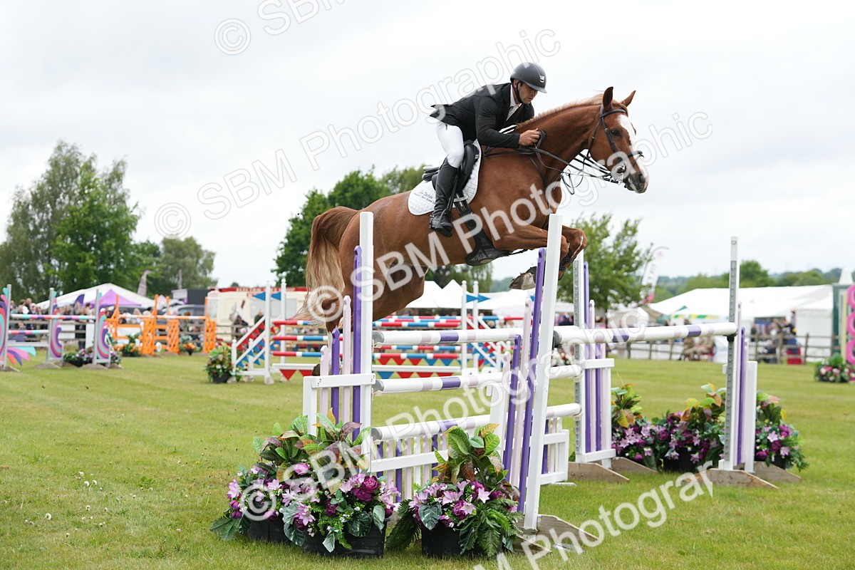 SBM_03210 - Class 201 - British Horse Feeds Speedi Beet Horse of the Year Show Grade  C