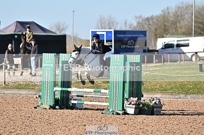 250401-172048-00368 - 70cm classes