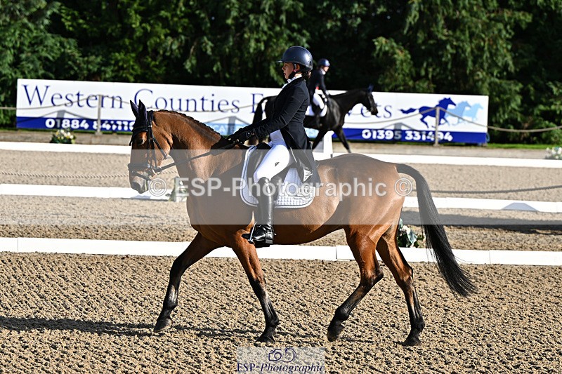 241023-144104-00364 - 102-Holly.Morris-ROYALE.LOUIS