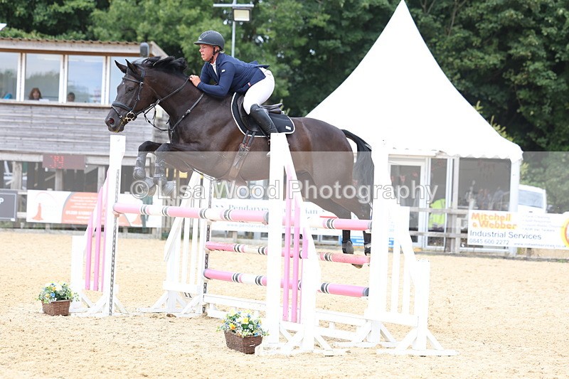 3E7A6393 - Class 8: Senior Newcomers/1.10m open