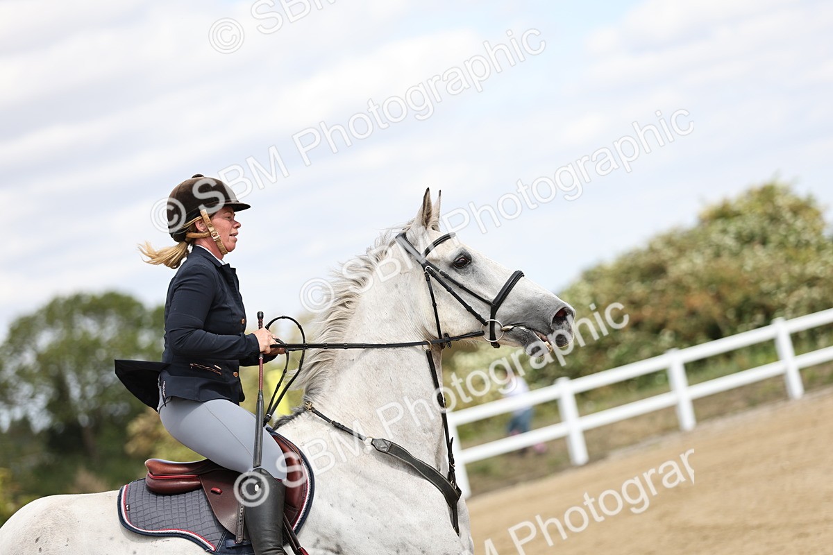 SBM_004700 - Class 5 - Senior Discovery - 1.00m Open