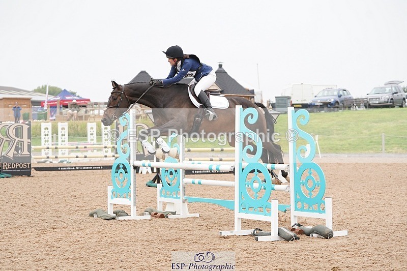 240901A-121146-06823 - 323-Bethany.Hull-CARRICK.DIAMOND.OLIVER