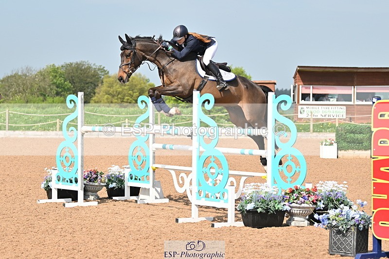 240512A-101902-17209 - Cls 48 National 1.30m Open