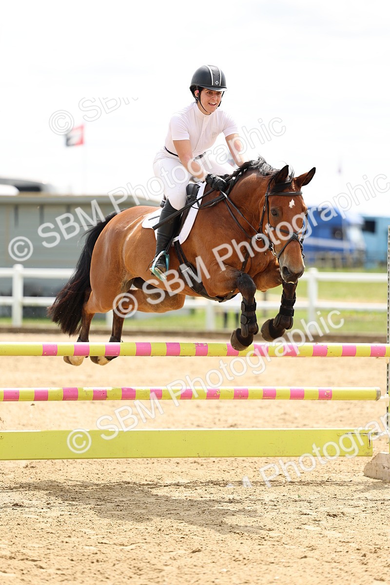 SBM_005102 - Class 18 - Senior 1.05m Open