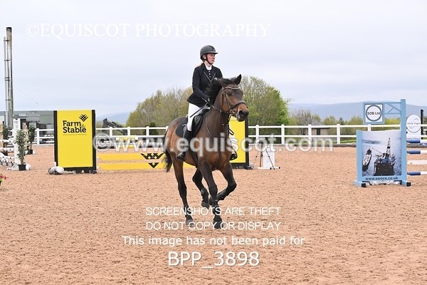 BPP_3898 - CLASS 16 SUN Senior Newcomers/1.10m Open