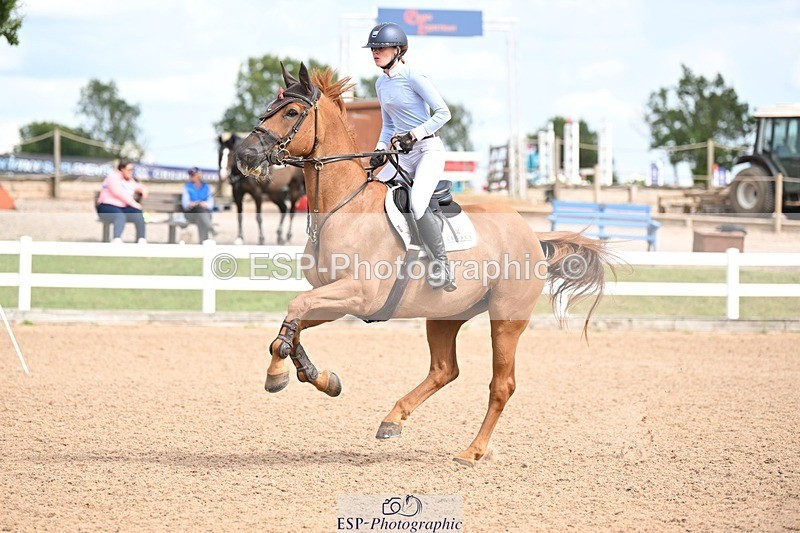 250723-154402-01206 - Cls 6 Foxhunter and 1.20m