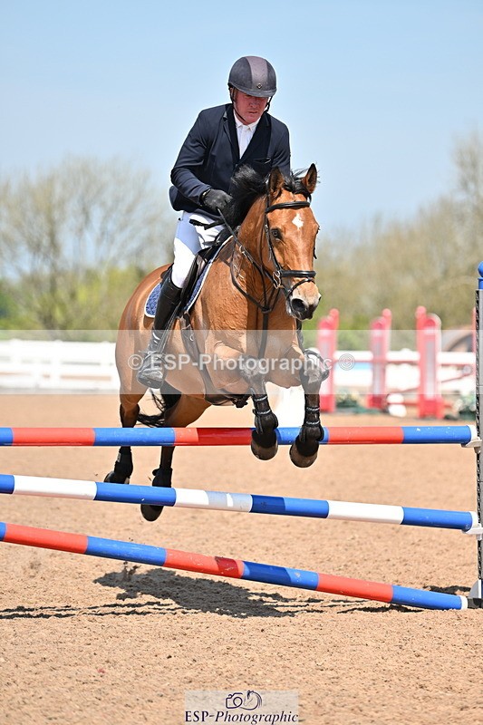 240509A-115712-01643 - Cls 2 Discovery and 1m Open