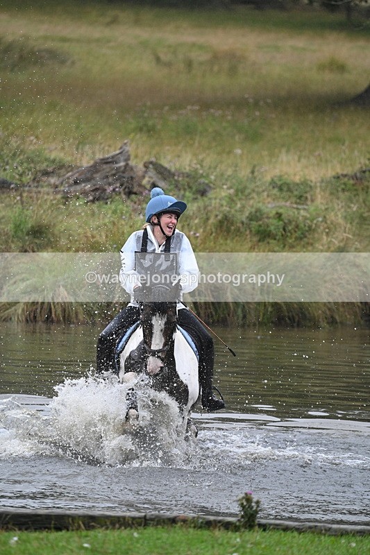 WJ7_8860 - Time at Water 11:53 to 12:23