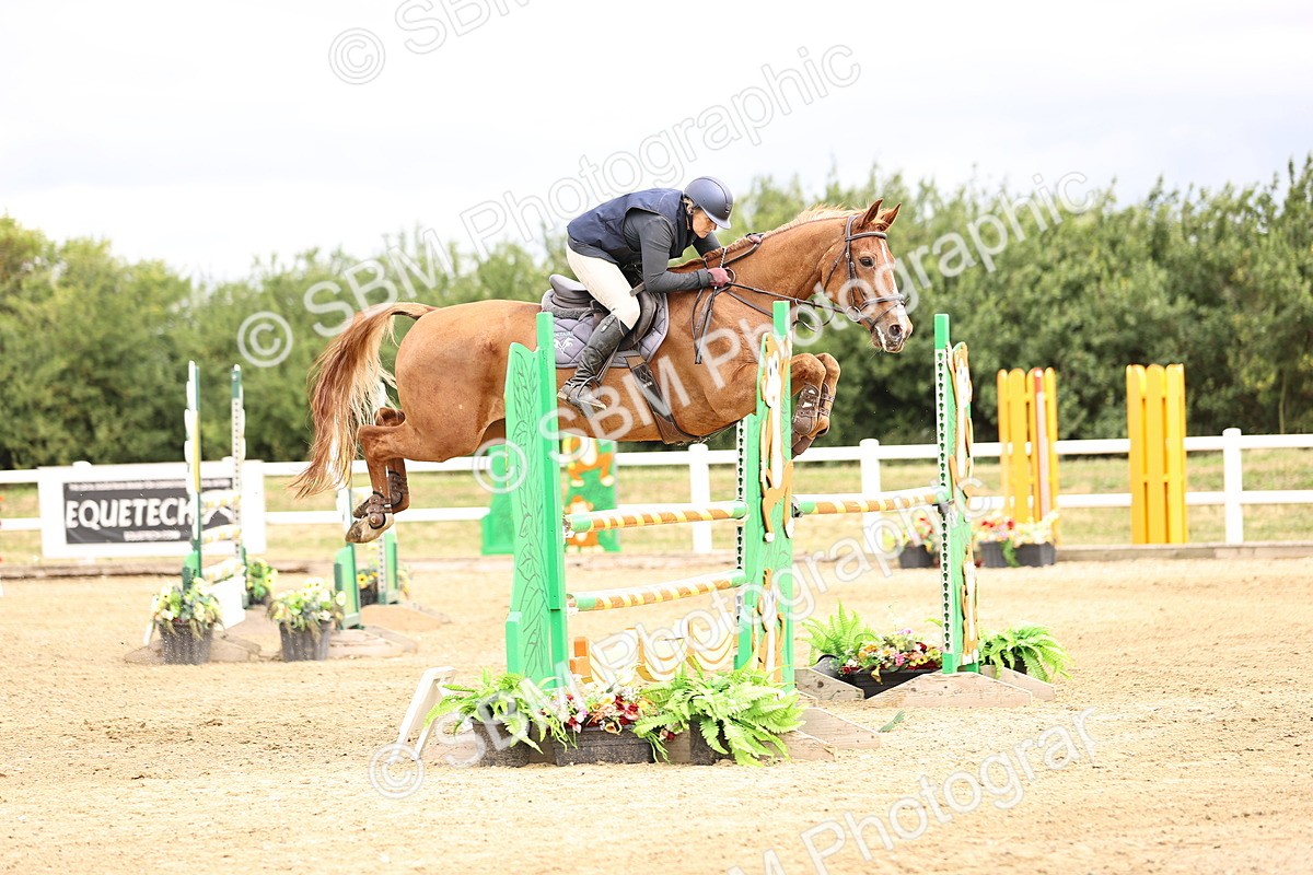 SBM_003054 - Class 21 - Senior Newcomers - 1.10m