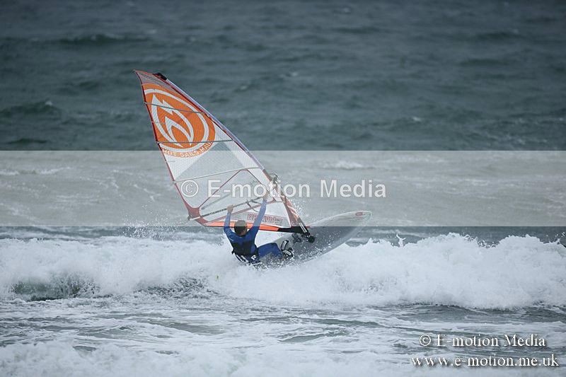 WS 150913-67 - Windsurfing