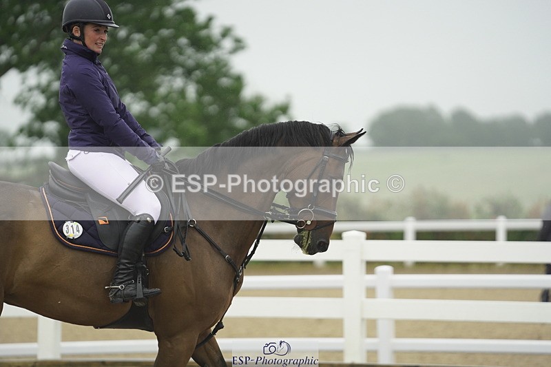 230722A-142416-09661 - Cls 23, 1 Star Gold 1.30m