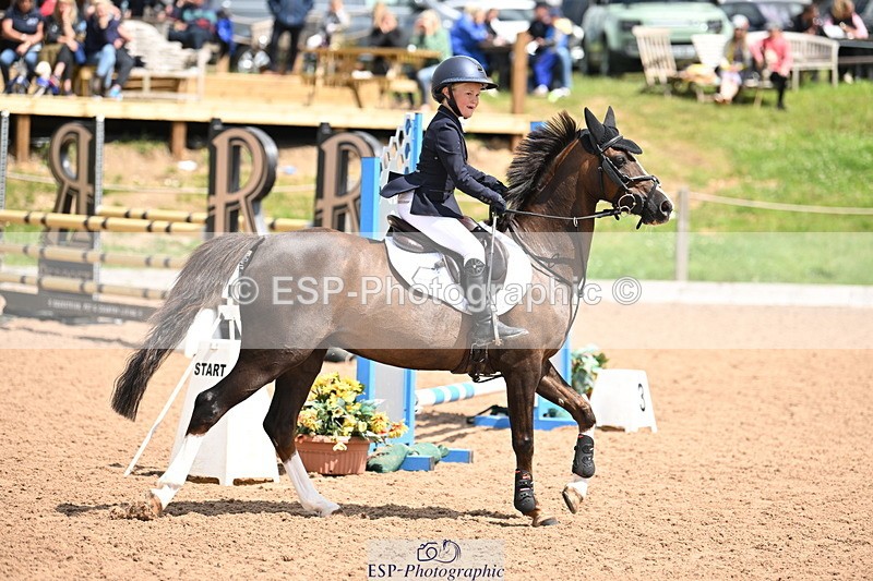 240630A-120052-12278 - Cls 24 Hoys 128cm Jump Off and Presentations