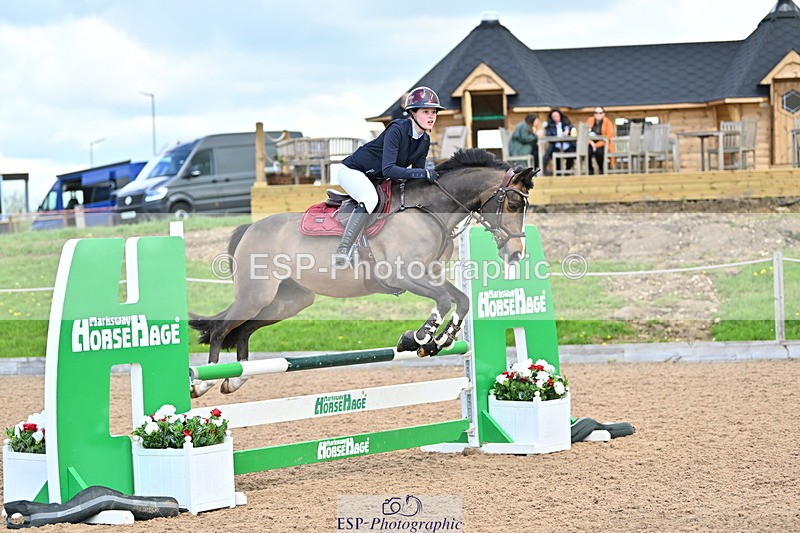 240504A-120342-01389 - Cls 3 Pony Discovery & 90cm Open