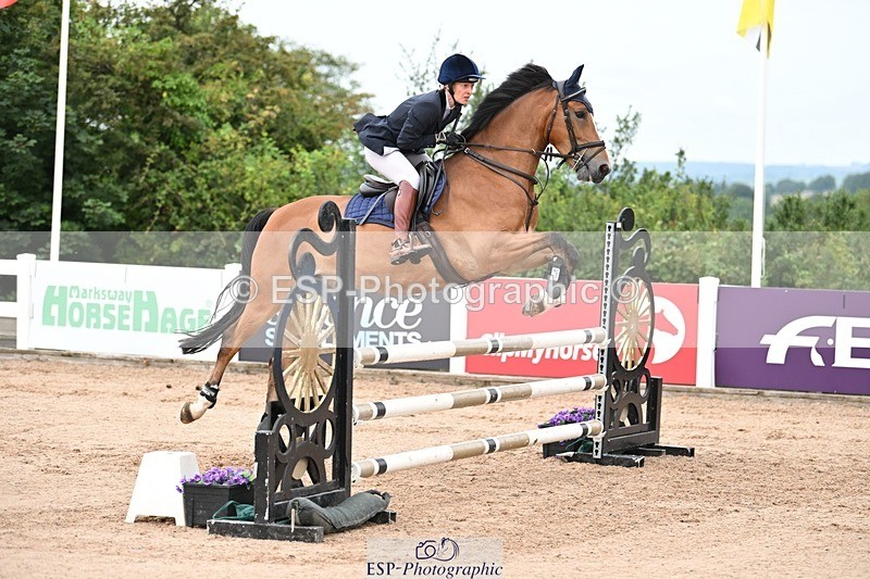 250727-090252-08680 - Cls 31 British Novice and 90cm