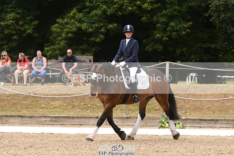 250719A-120137-04536 - 026-Carol.Quantrill-Cormoy.Lad