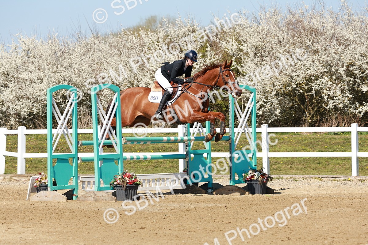 SBM_004526 - Class 17 - Senior Newcomers - 1.10m