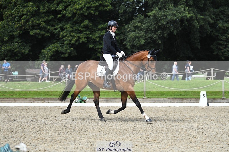 230812-105921-03515 - Cls 6 Novice Silver 10.30 to 11.55 break