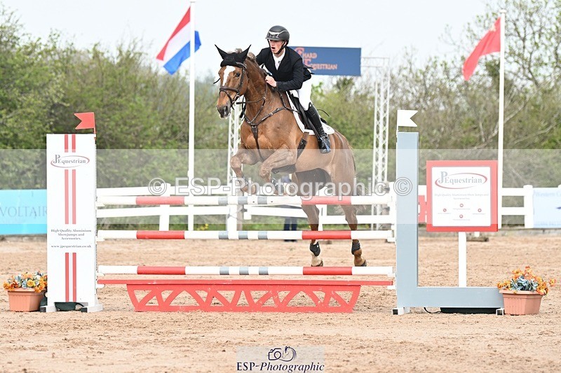 250424-112759-04100 - Cls 17 - 1 Star Silver Tour