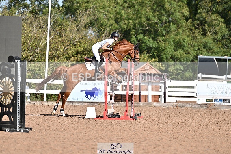 260812-094249-00082 - Cls 2 British Novice and 90cm