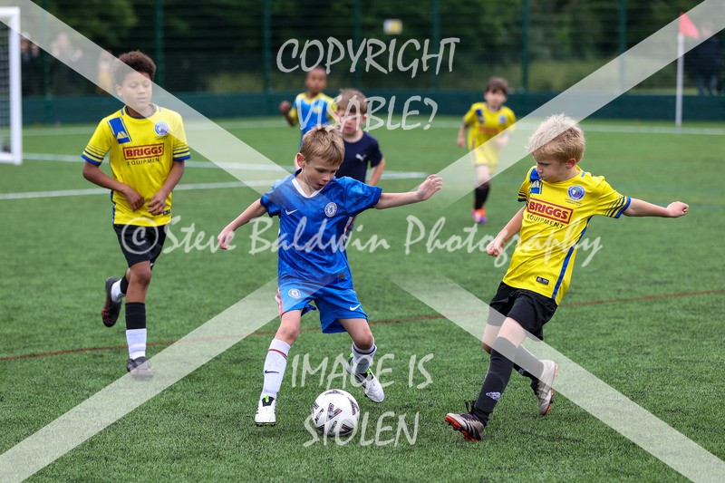 1DX35860 - U7/U8 Boys/Mixed