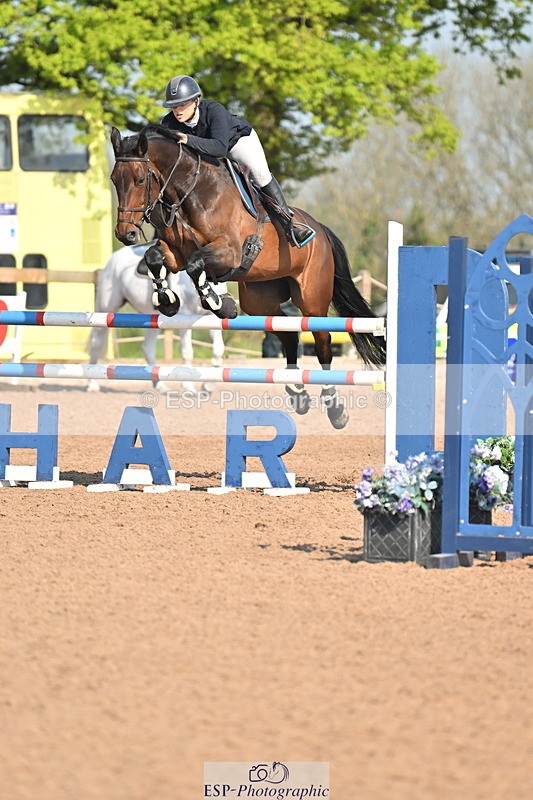 240512A-092404-16687 - Cls 47 Snr 1.20m Open