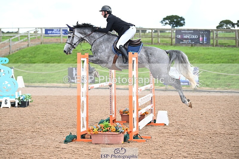 240912A-105108-00424 - Cls 2 Snr Newcomers