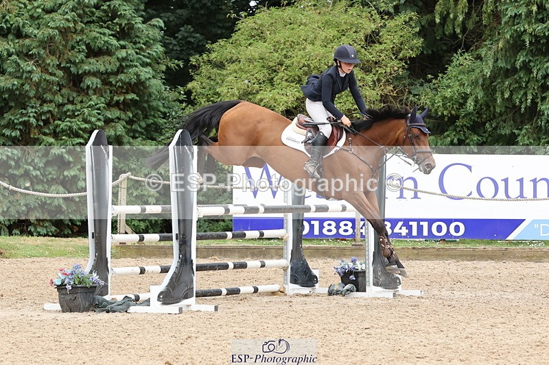 250705A-165823-16280 - Cls 37 1.05m Amateur Quali