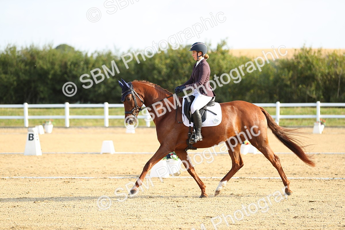 SBM_014974 - Class 13 - Novice 23 - 8,30-9.33