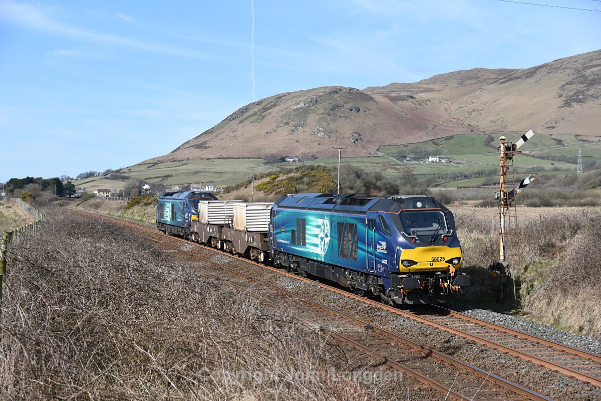 JL - 20.3.18 68025 & 68016 6C51 Sellafield - Heysham, Kirksanton - Cumbrian Coast (north to south)