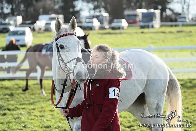 PtP 141225  1704 - New Forest Hounds PtP Larkhill 14/12/25