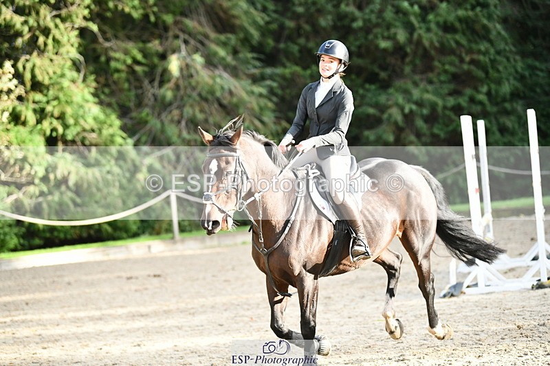 251004A-163416-02124 - Classes 10 & 11 80cm