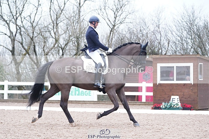 250214-140612-02395 - 127-Jezz.Palmer-Toddington.Debut