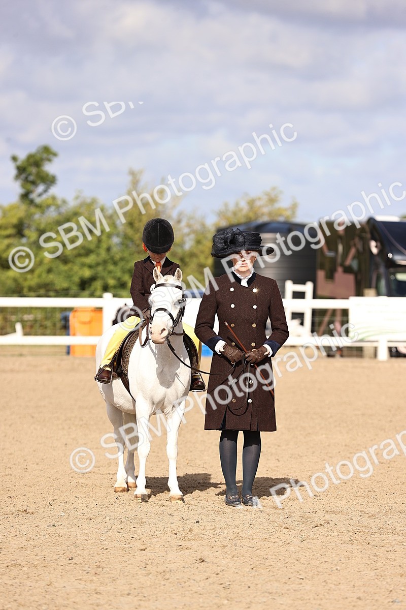 SBM_09058 - Class 403 - Grassroots Ridden - Junior