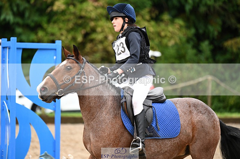 240824X-102135-23632 - 70cm Round 2 9.30 to 10.30