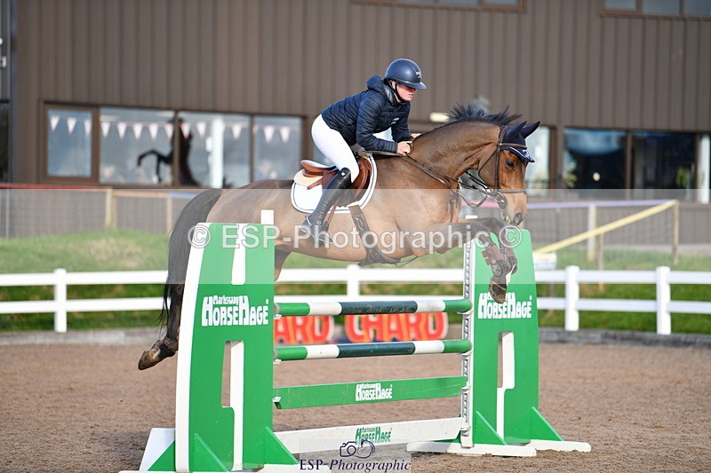 231110A-143321-00792 - Cls 6 Foxhunter & 1.20m Open