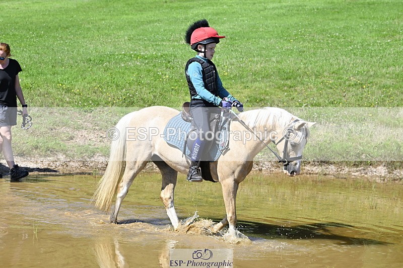 240728B-105841-00775 - Theo's Group XC