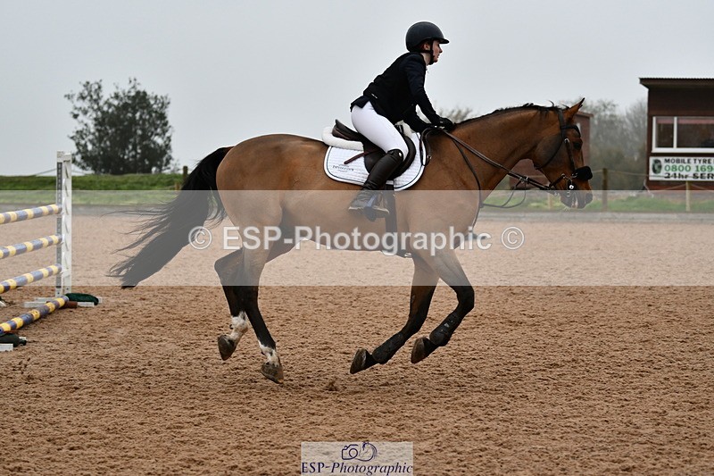 241102A-153633-06239 - SAT Cls 12 1.15m Members Cup