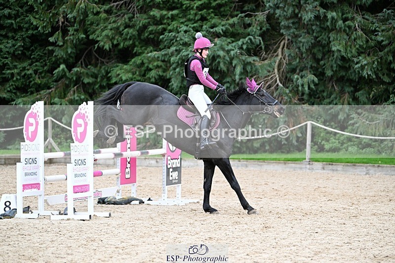 241117-142231-04541 - Cls 3 90-95cm 14.00 to 15.00