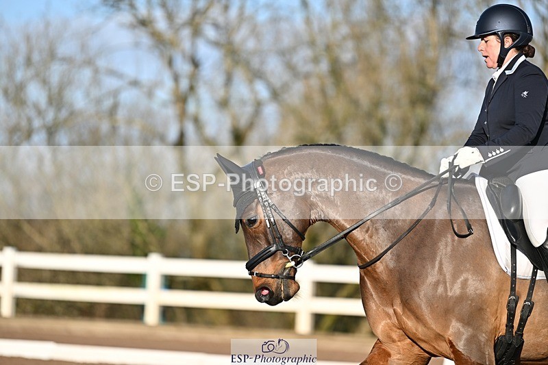 241214-104750-01225 - 155-Victoria.Hamlyn-White-Kenzo.IV