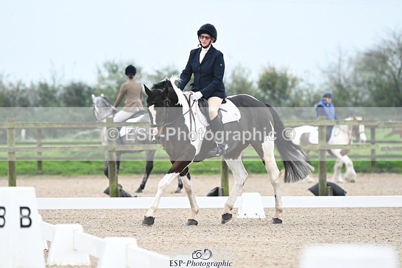 241103-083044-00010 - Intro 3 - 8.30 to 9.30