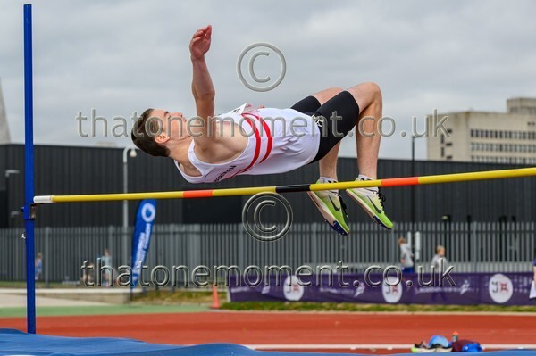 Age25SAT-914864 - Field Male