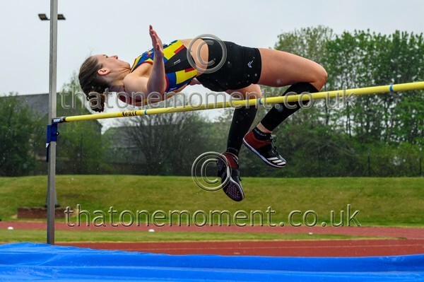 Opener25-918723 - Field Female