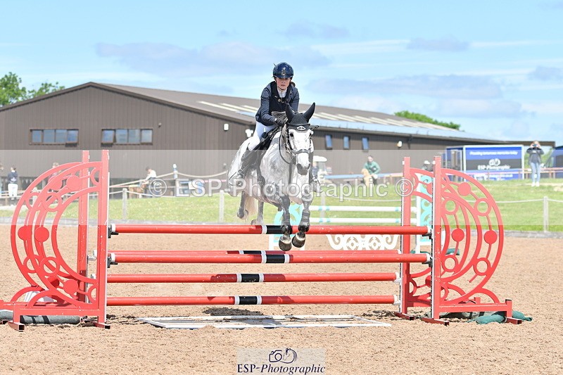 240609A-113400-04626 - Cls 17 Snr 1.05m Open