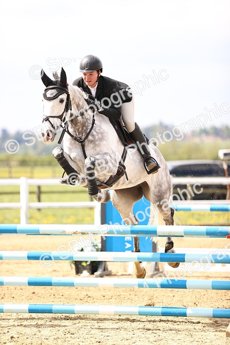 SBM_001834 - Class 10 - Senior British Discovery - 1.00m